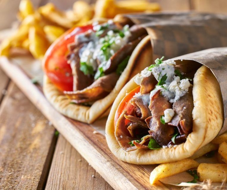 Pìta gyros di pollo